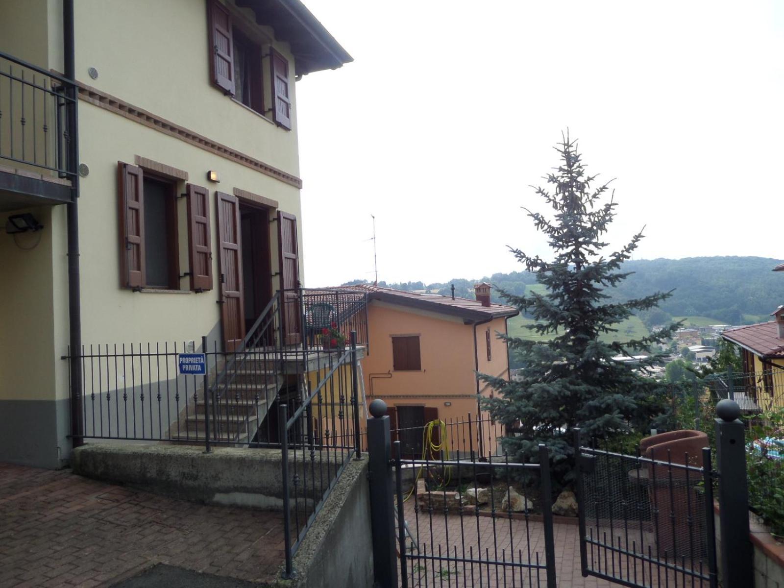 Hotel La Locanna Serramazzoni Zewnętrze zdjęcie