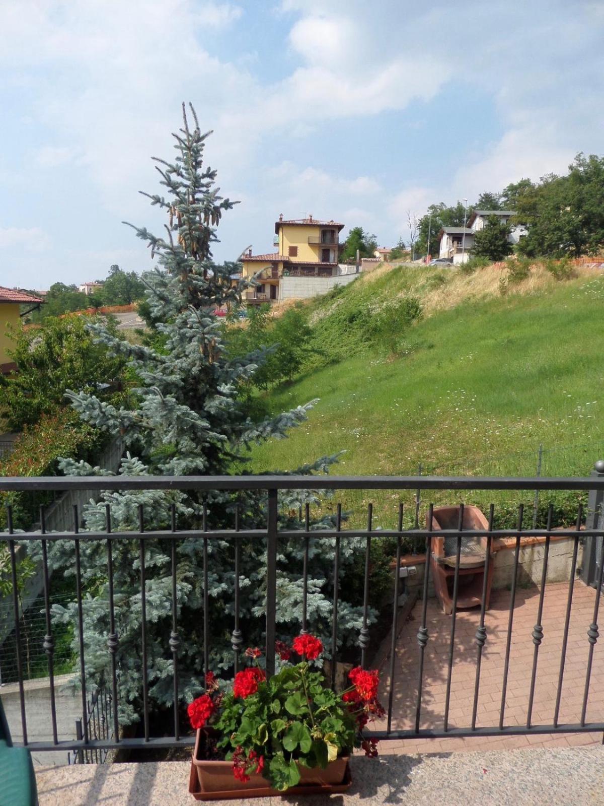 Hotel La Locanna Serramazzoni Zewnętrze zdjęcie